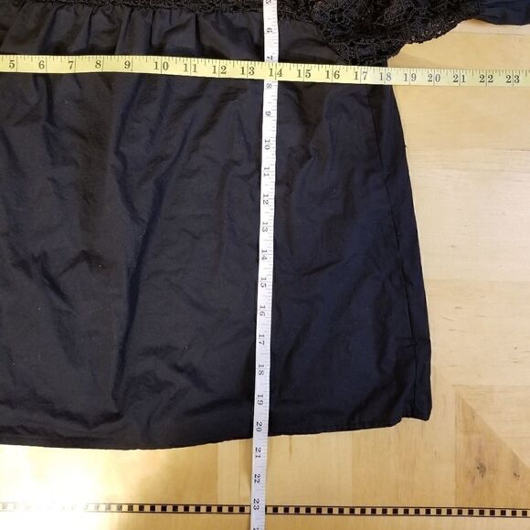 Who What Wear Crochet Lace Blouse with Bell Sleeves Black XS - Picture 6 of 8